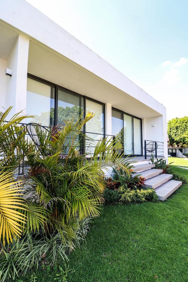 Villa Internacional Hotel & Club Cuernavaca Exterior photo